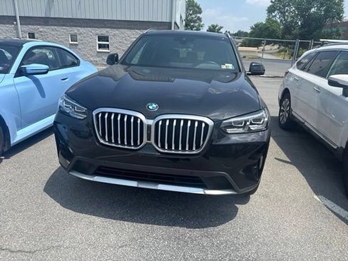 Used 2024 BMW X3 xDrive30i w/ Premium Package AWD/4WD image 2