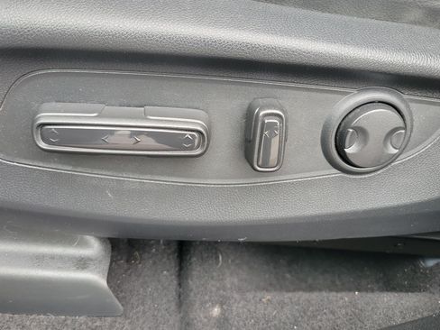 Used 2025 Honda CR-V EX-L image 20
