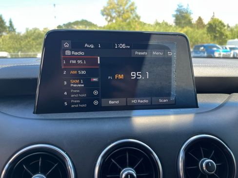 Used 2018 Kia Stinger GT2 AWD/4WD image 20