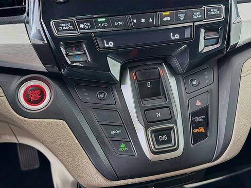 Used 2018 Honda Odyssey EX-L image 44