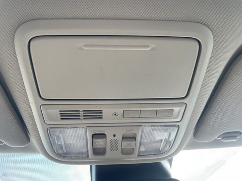 Used 2014 Honda Odyssey EX-L image 27