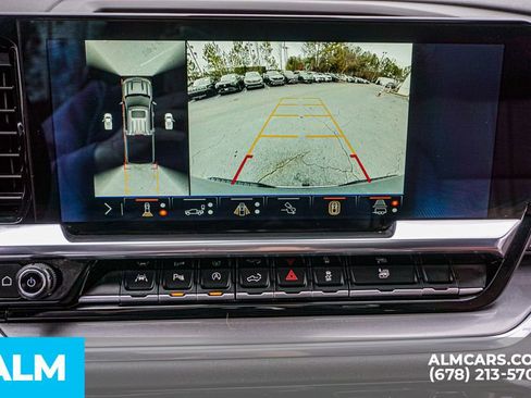 Used 2024 Chevrolet Silverado 1500 High Country w/ High Country Premium Package image 37