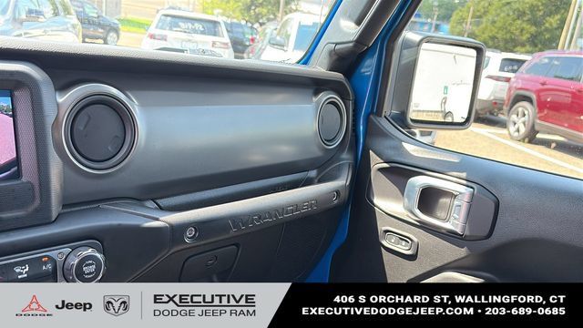 Used 2023 Jeep Wrangler Sport AWD/4WD image 18