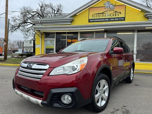 Used 2014 Subaru Outback 2.5i Limited w/ Moonroof Package image 1