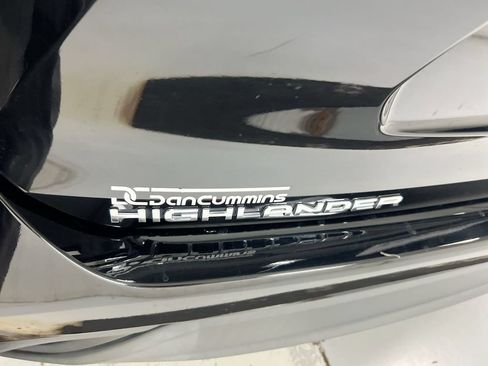 Used 2022 Toyota Highlander L FWD image 26