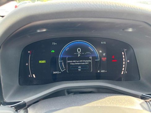 Used 2025 Toyota Camry SE FWD image 18