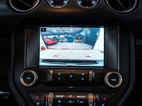 Used 2018 Ford Mustang Shelby GT350 w/ Convenience Package image 31