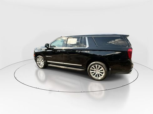 Used 2024 GMC Yukon XL Denali AWD/4WD image 6