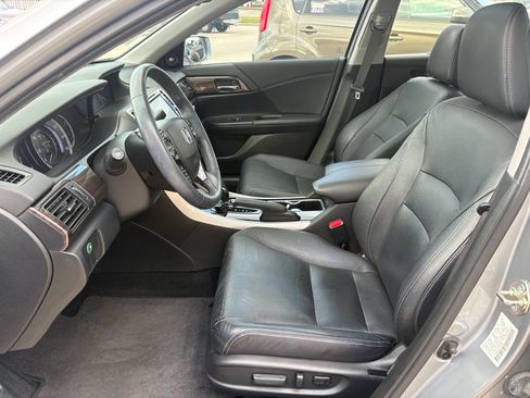 Used 2016 Honda Accord EX-L image 9