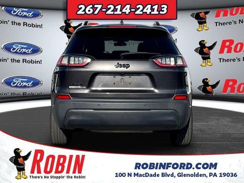 Used 2020 Jeep Cherokee Latitude Plus AWD/4WD image 6