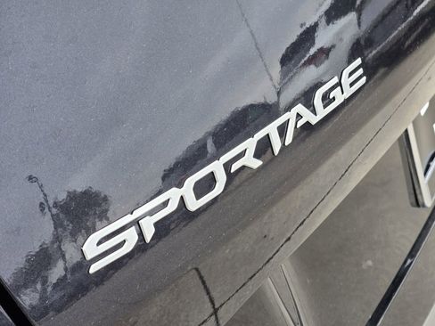 New 2026 Kia Sportage SX FWD image 7