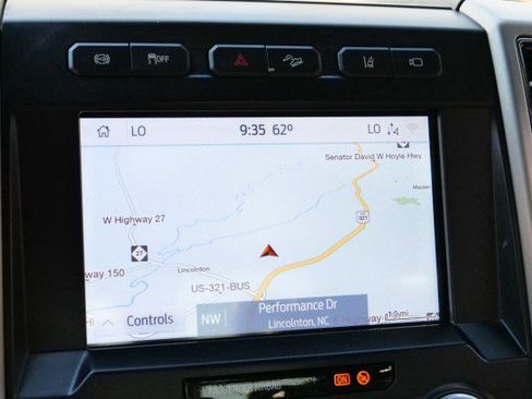 Used 2020 Ford F350 Platinum image 13