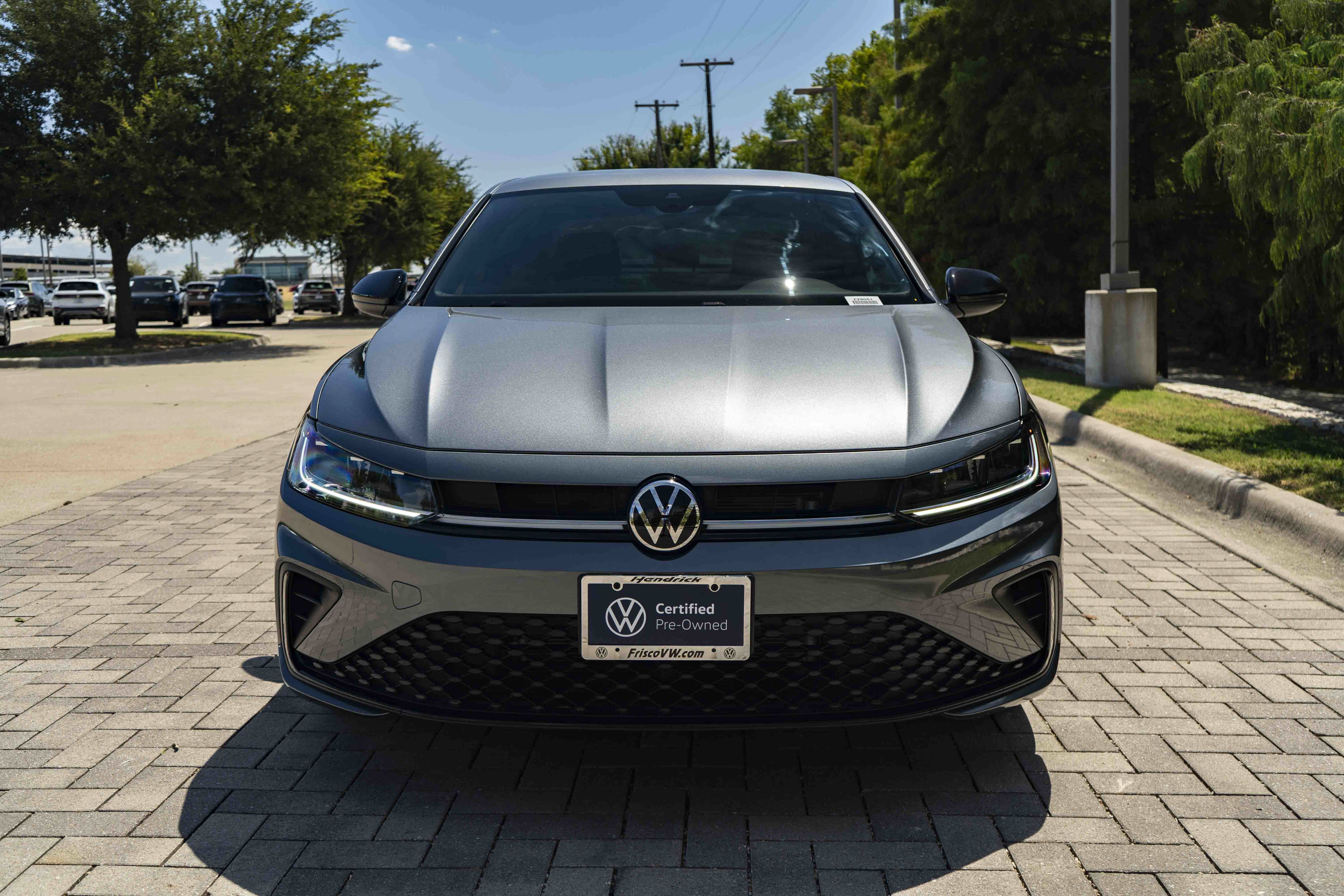 Used 2026 Volkswagen Jetta Sport FWD image 3