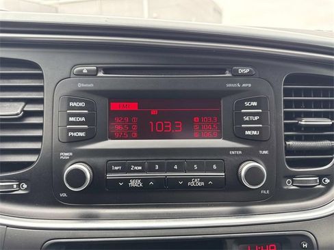 Used 2015 Kia Optima LX image 23