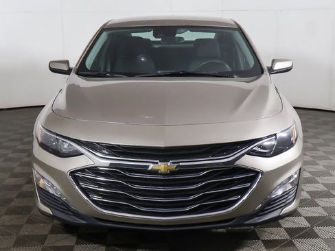 Used 2024 Chevrolet Malibu LT image 9