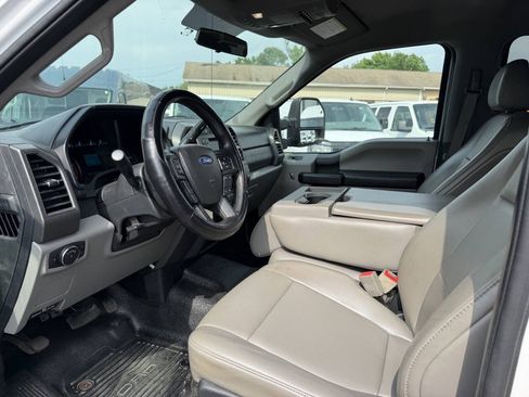 Used 2019 Ford F450 XL w/ Power Equipment Group AWD/4WD image 9