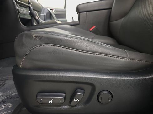 Certified 2023 Lexus GX 460 Premium image 28