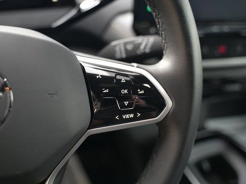 Used 2023 Volkswagen ID.4 Pro S Plus image 25