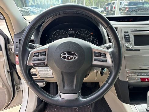 Used 2012 Subaru Outback 3.6R Limited w/ Moonroof Pkg image 14