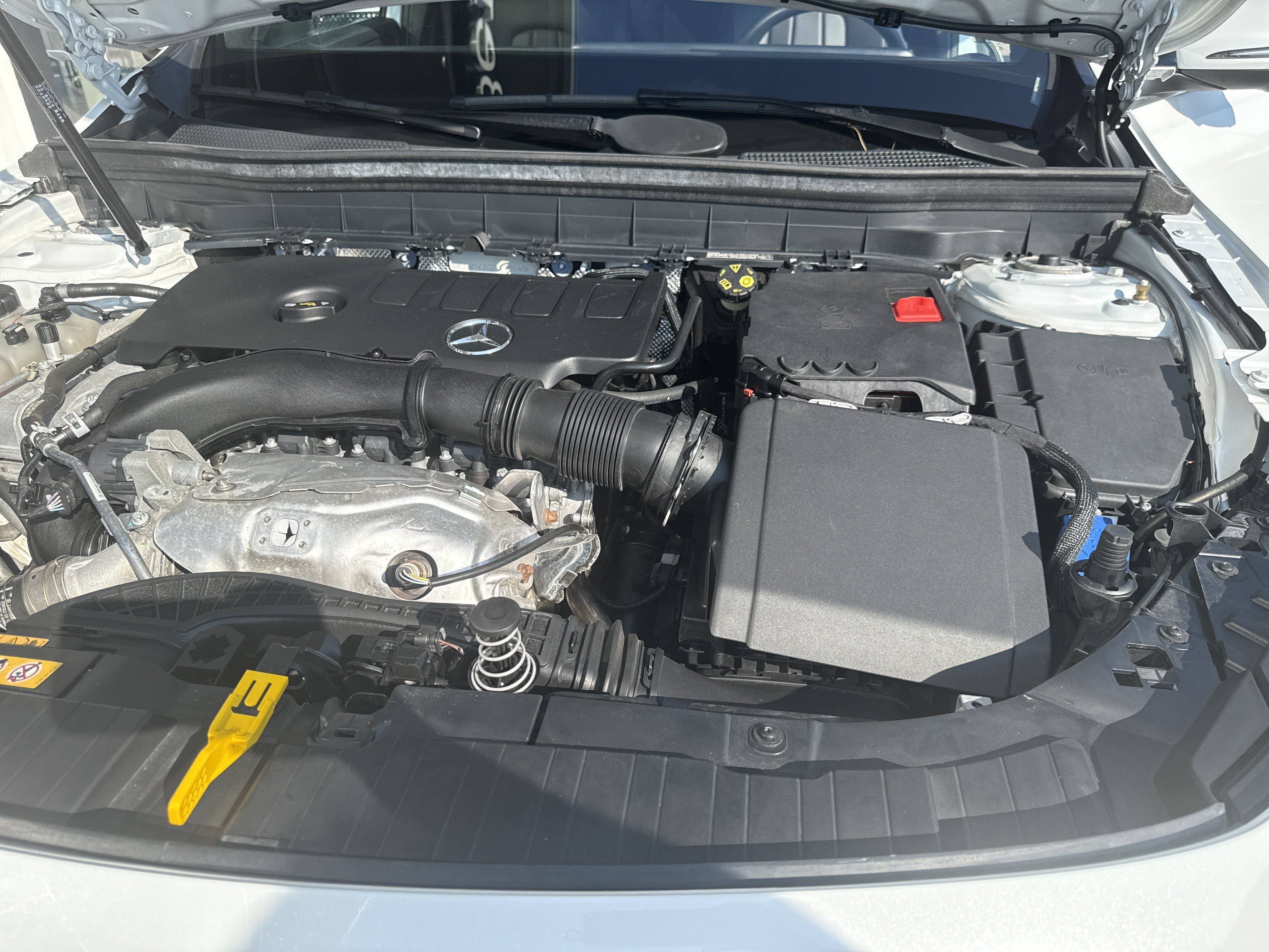 Used 2023 Mercedes-Benz GLB 250 image 18