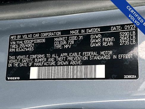 Certified 2023 Volvo XC60 B5 Ultimate w/ Climate Package image 44