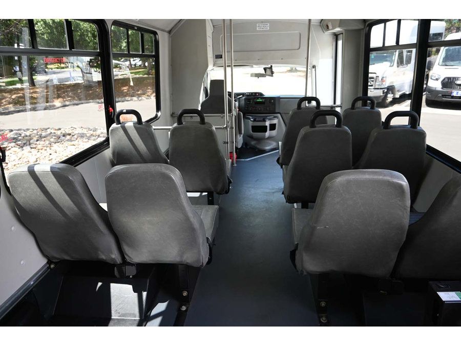 Used 2015 Ford E-350 and Econoline 350 Super Duty RWD image 21