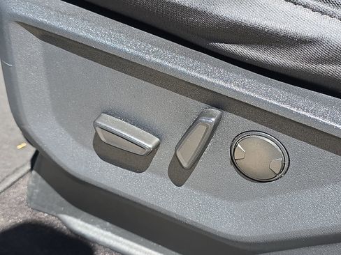 Certified 2022 Ford F150 XLT w/ Equipment Group 302A High image 12