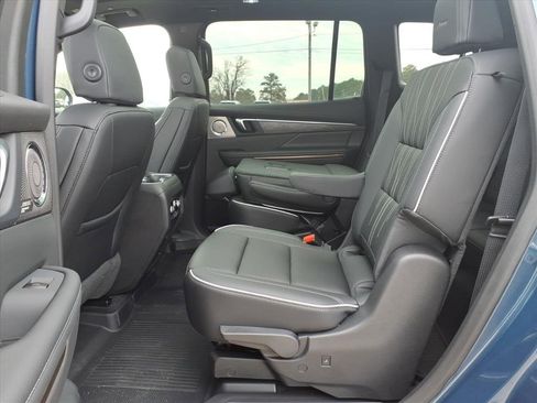 New 2026 Buick Enclave Avenir w/ Super Cruise Package image 13