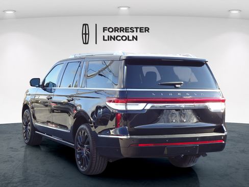Used 2022 Lincoln Navigator L Black Label AWD/4WD image 5