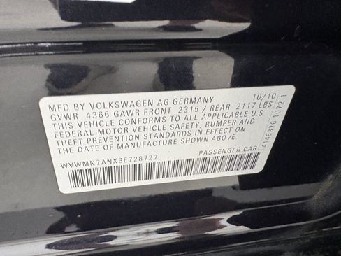 Used 2011 Volkswagen CC Sport FWD image 33
