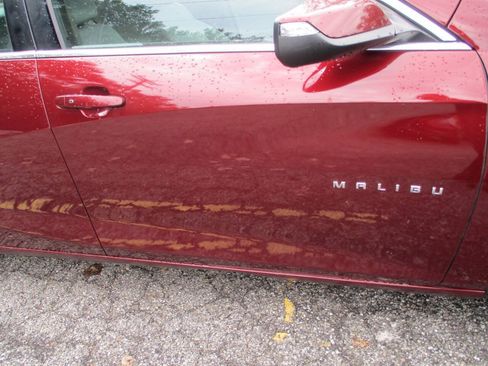 Used 2016 Chevrolet Malibu LT FWD image 21