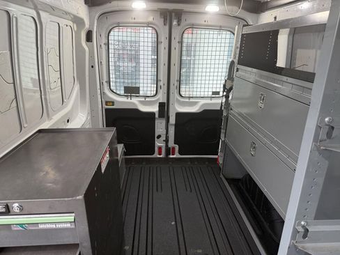 Used 2018 Ford Transit 150 148 Medium Roof image 11