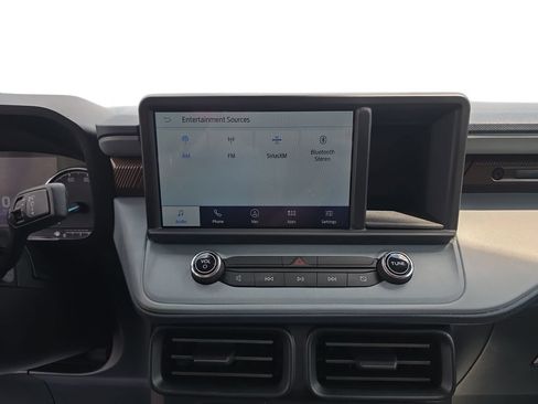 Used 2024 Ford Maverick Lariat w/ FX4 Off-Road Package AWD/4WD image 21