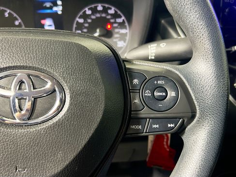 Used 2023 Toyota Corolla LE FWD image 19