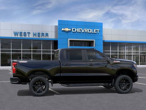 New 2026 Chevrolet Silverado 1500 Custom Trail Boss AWD/4WD image 5