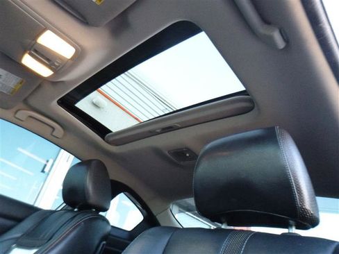 Used 2011 Nissan Altima 3.5 SR w/ Leather Pkg image 16