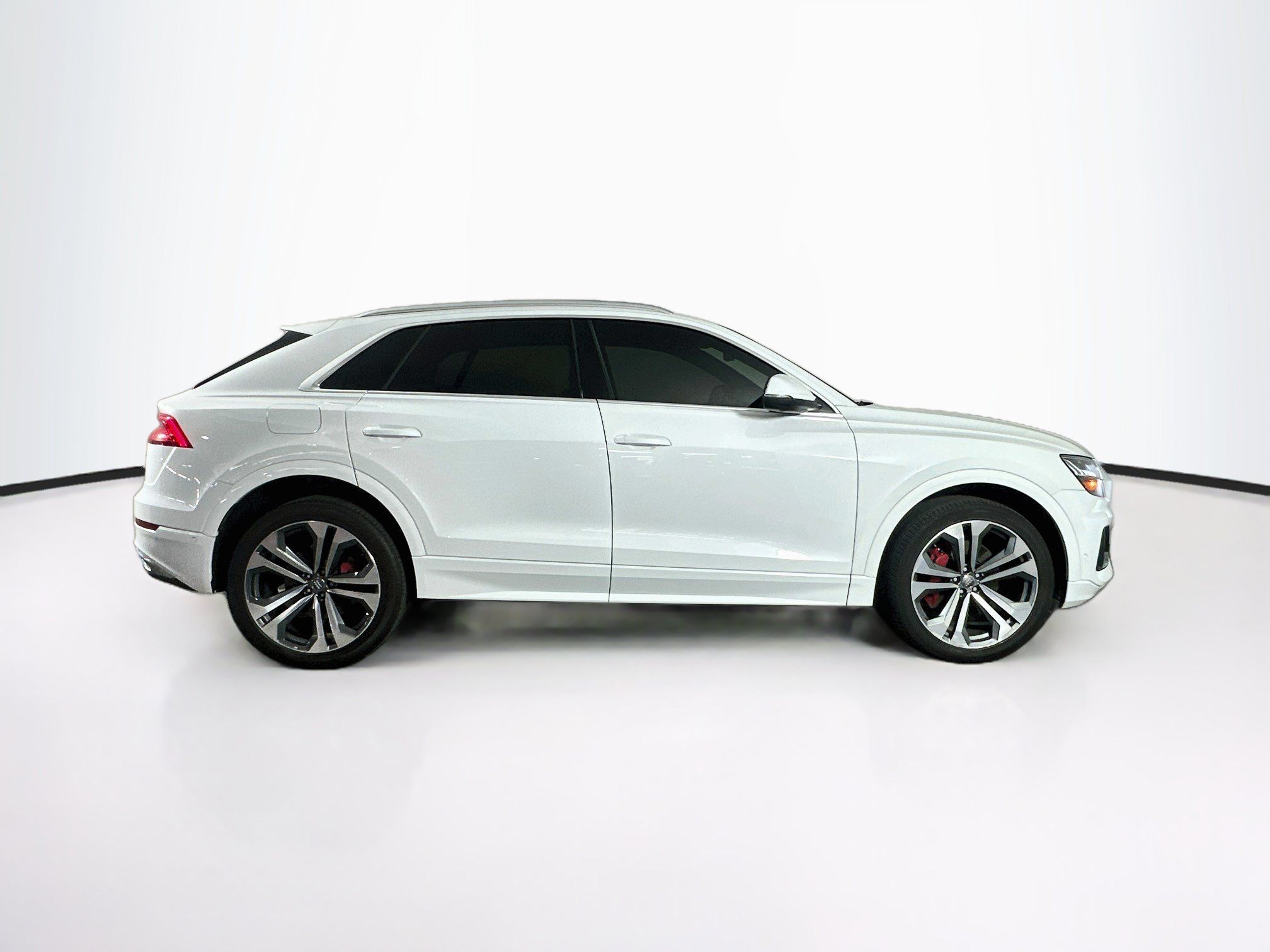Used 2019 Audi Q8 Premium Plus AWD/4WD image 10