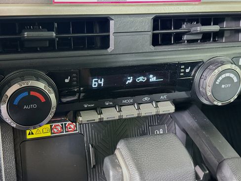 Used 2024 Toyota Tacoma SR5 image 24