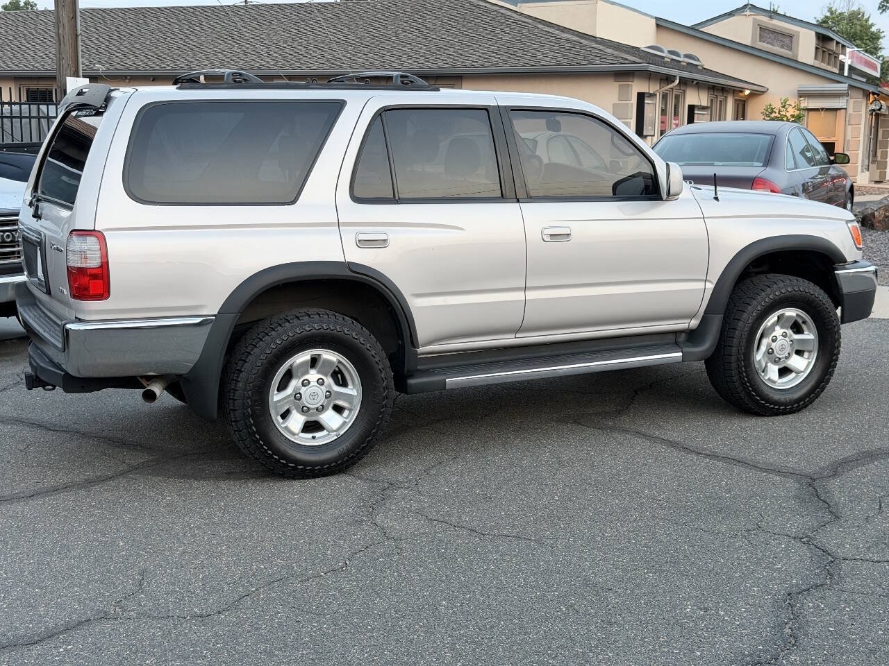 Used 1999 Toyota 4Runner SR5 w/ Upgrade Value Pkg 4 AWD/4WD image 32