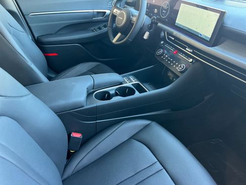 New 2026 Hyundai Sonata Limited image 16