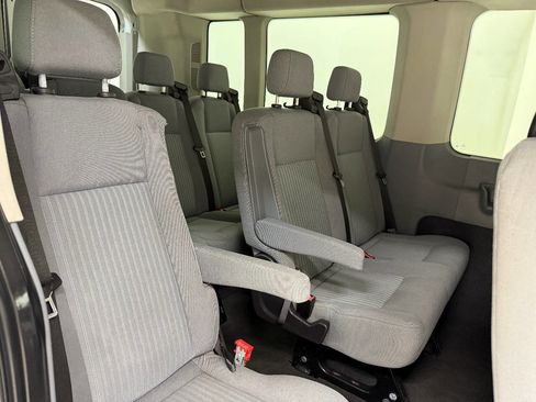 Used 2015 Ford Transit 350 XLT image 28