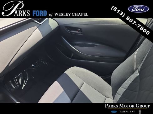 Used 2024 Toyota Corolla LE w/ LE Premium Package FWD image 13
