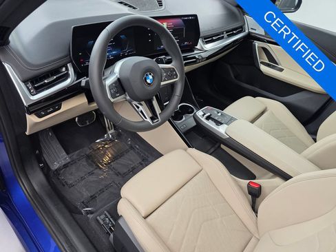 Used 2025 BMW X1 xDrive28i w/ M Sport Package AWD/4WD image 11