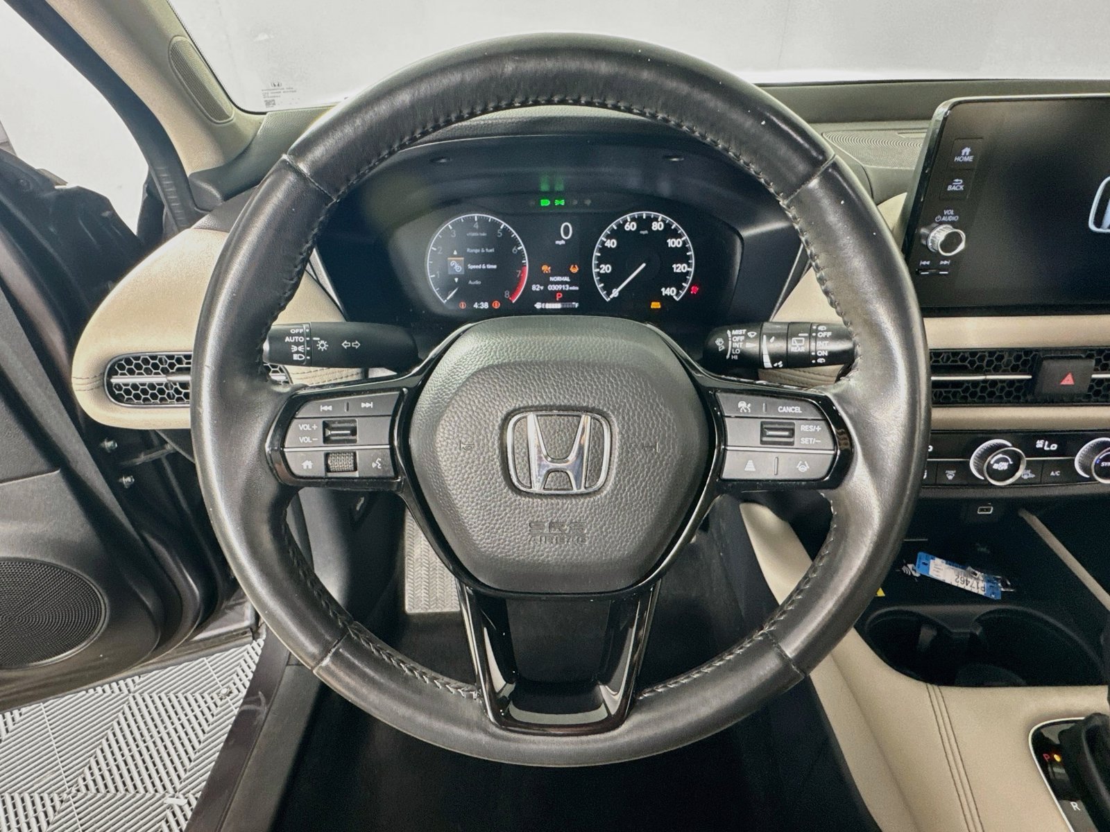 Used 2024 Honda HR-V EX-L image 12