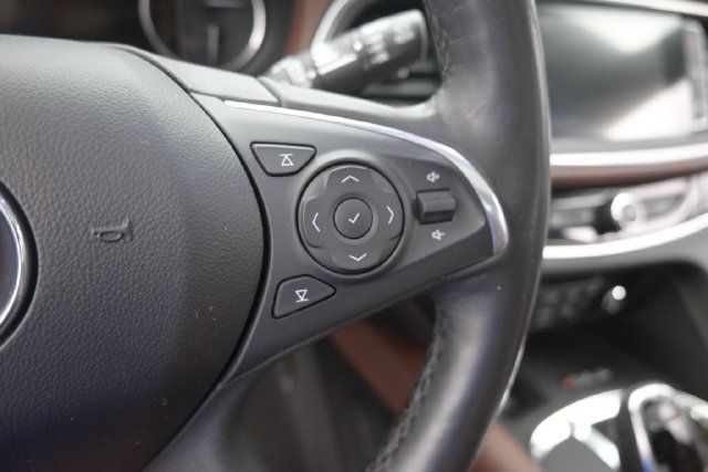 Used 2019 Buick Enclave Avenir w/ Avenir Technology Package AWD/4WD image 33