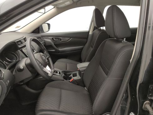 Used 2019 Nissan Rogue S AWD/4WD image 17