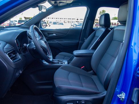 Used 2024 Chevrolet Equinox RS FWD image 13