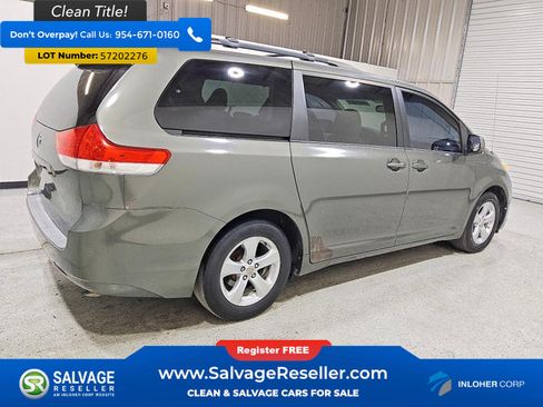 Used 2011 Toyota Sienna LE w/ Towing Pkg FWD image 4