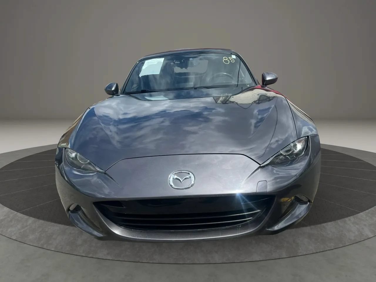 Used 2018 MAZDA MX-5 Miata Grand Touring RWD image 2