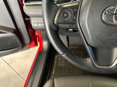 Used 2020 Toyota Camry SE w/ Audio Package AWD/4WD image 11